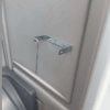 Kahden wc-paperirullan teline